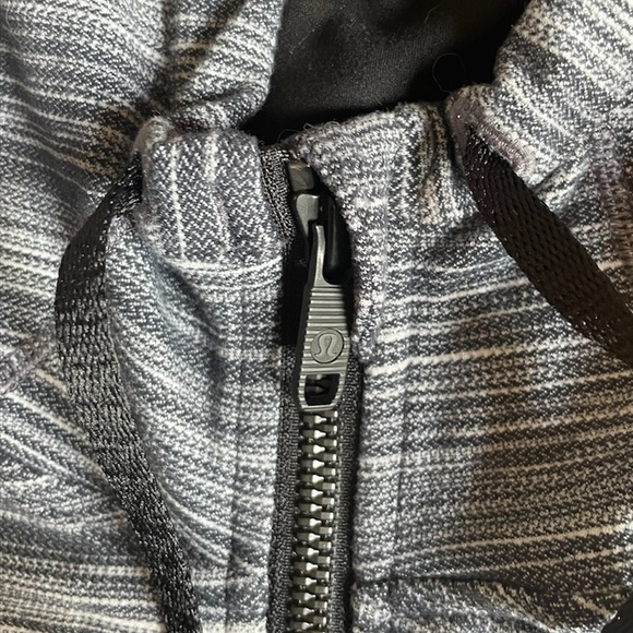 Lululemon Hooded Define Jacket Nulu - Picture 4 of 7